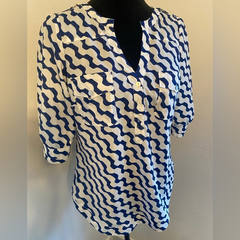 Brand New Women’s Top (Size S)